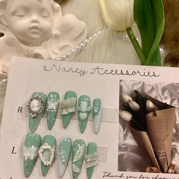 Press On Nail - Nailbox easy to use - Picture 8 of 15